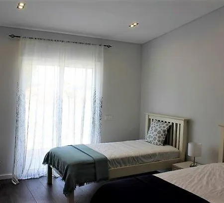Villa White House