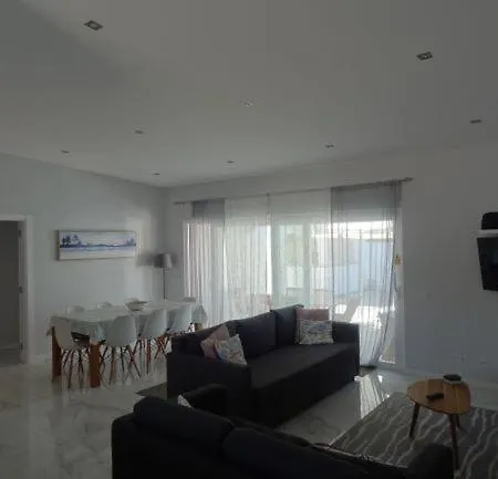 White House Villa