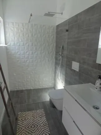 White House Villa